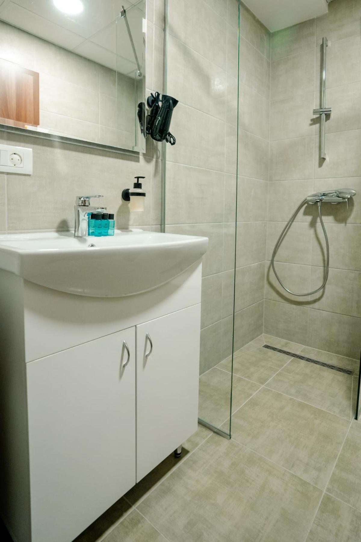Darki Apartments 3 - Very Central Stay With Free Parking Ohrid Luaran gambar